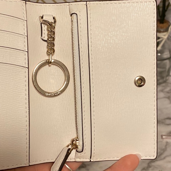 Kate Spade Margaux Small Key Ring Wallet “Lychee” - Picture 7 of 8